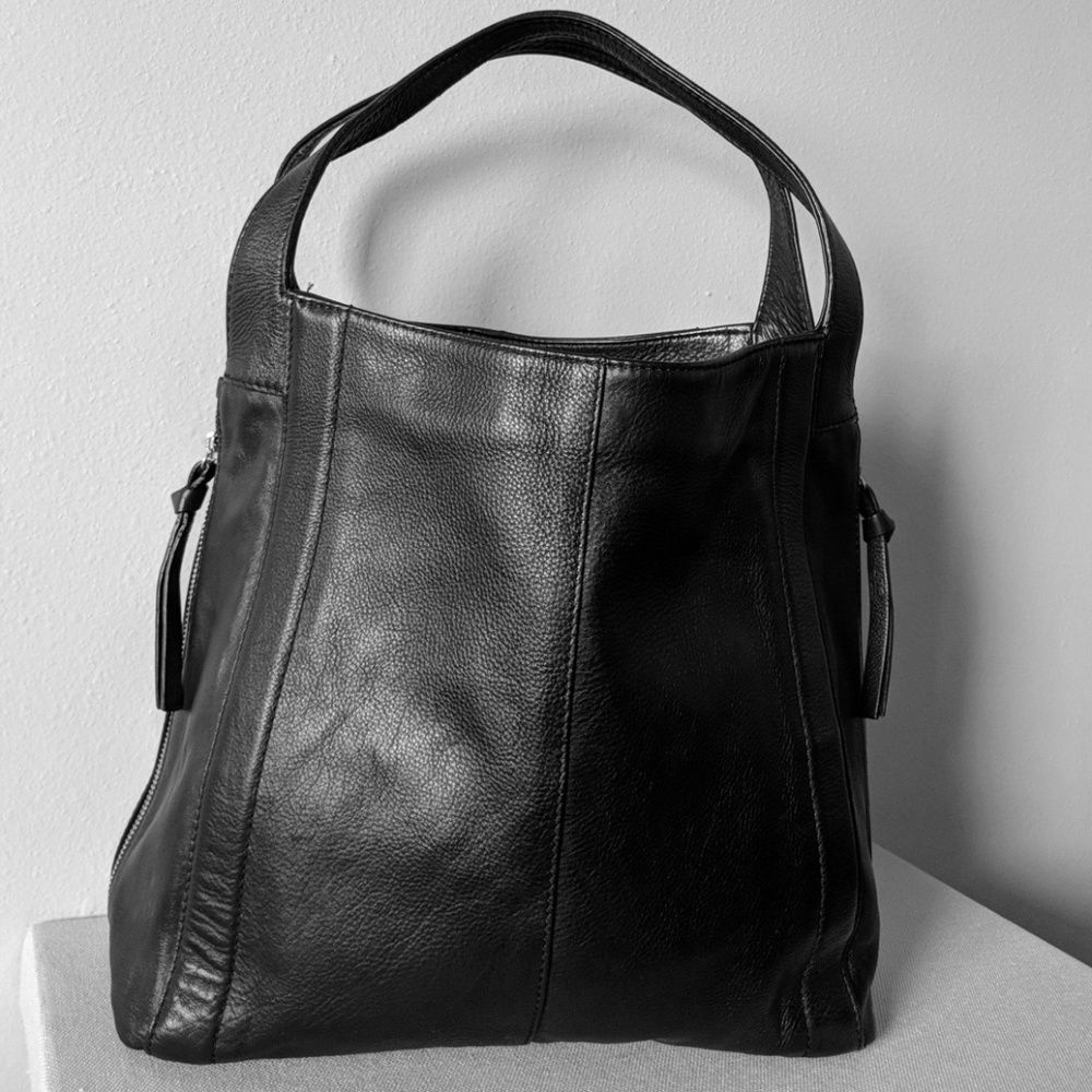 Leather bag